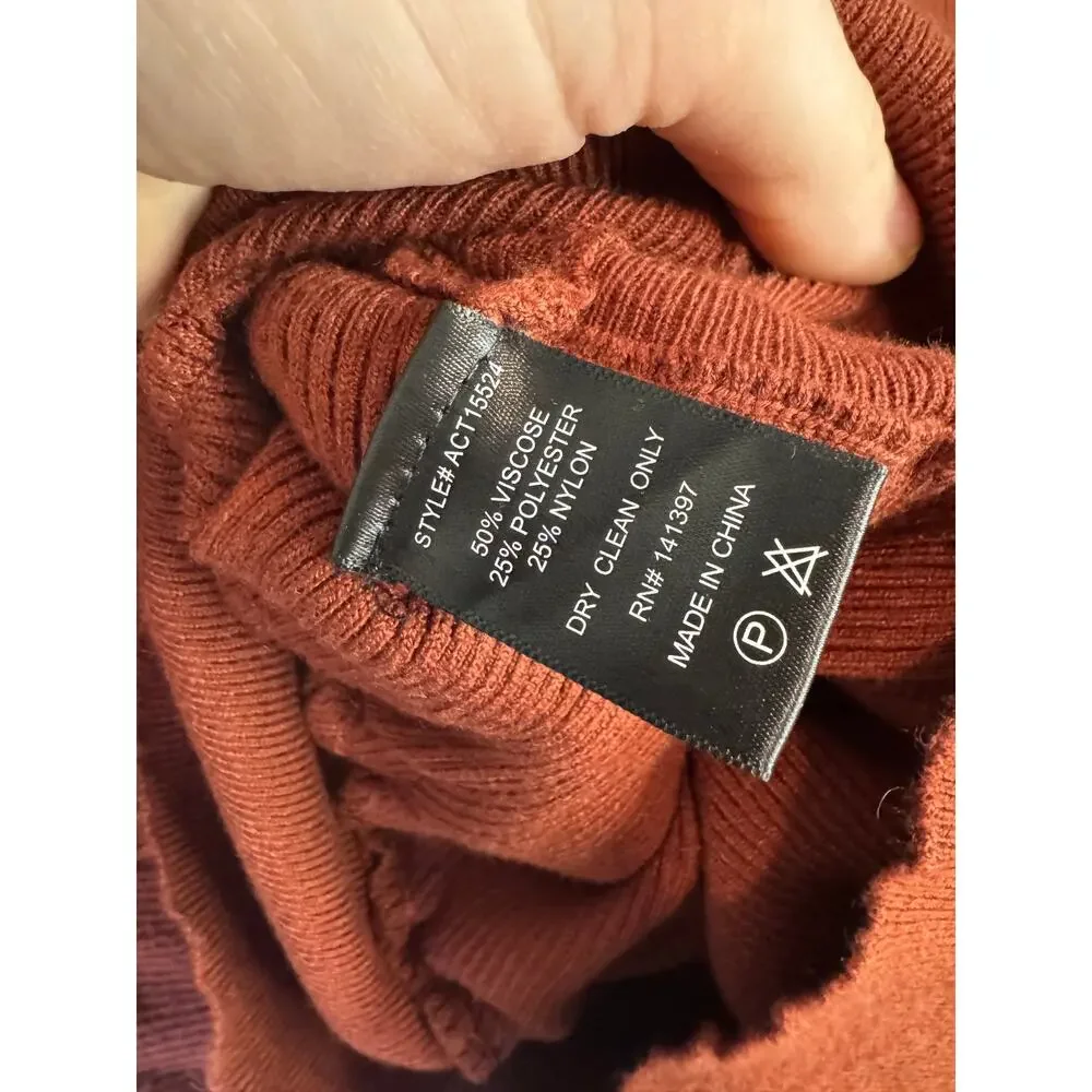 ASTR THE LABEL Suki Puff Shoulder Sweater Rust Orange Size Med Surplice Revolve - Picture 6 of 7